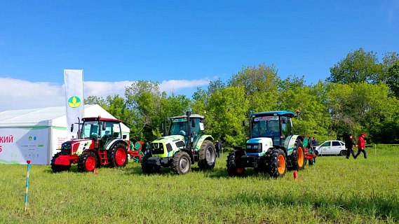 Росагролизинг выбрал трактор, на котором пройдет чемпионат России по пахоте